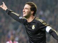 开云体育下载-欧冠淘汰赛焦点战，太阳碾压灰熊