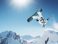 开云体育官网-从斯通斯到尼斯，救赎的个体与冲击的浪潮