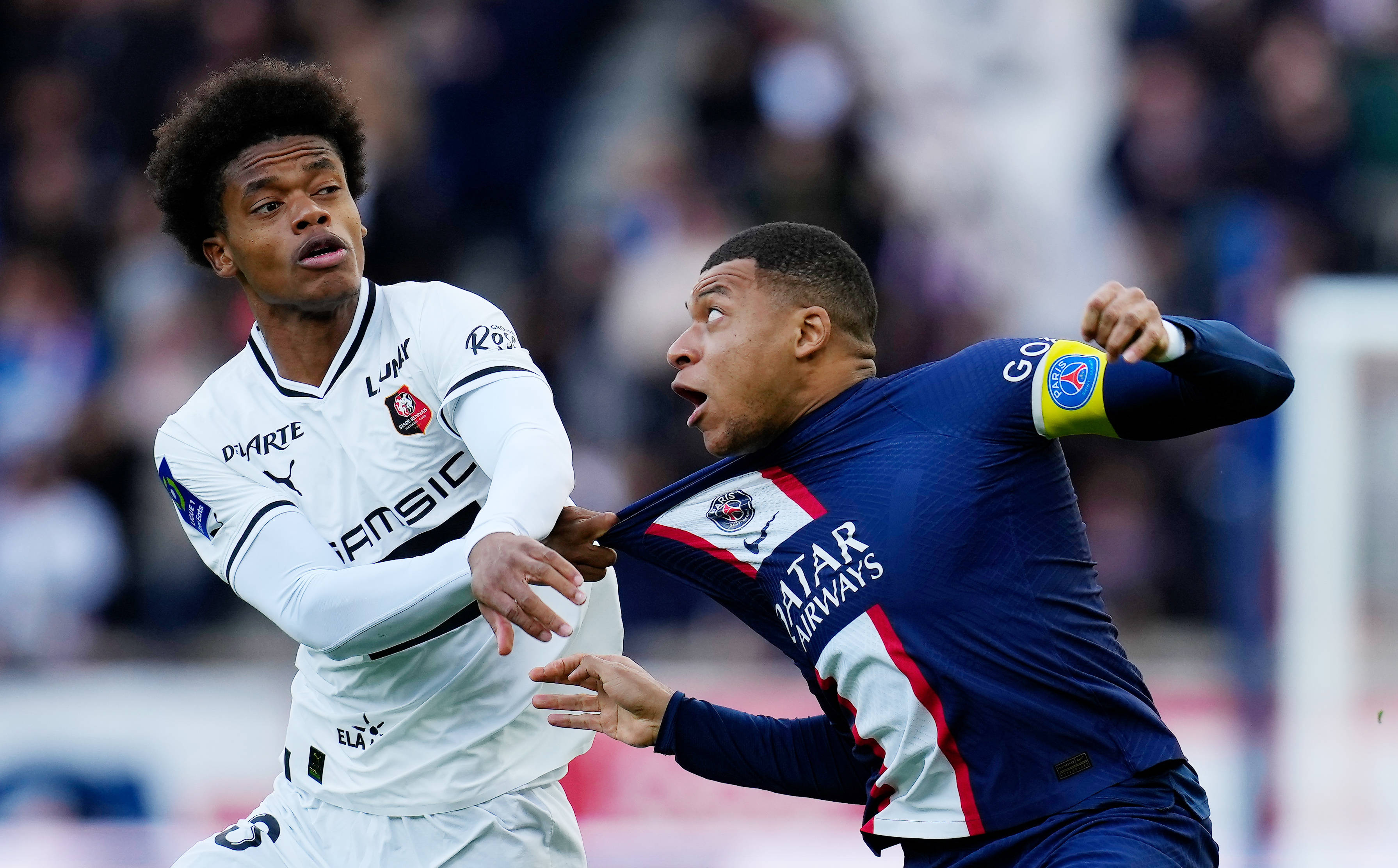 包含巴黎圣日耳曼完胜对手,领先优势扩大的词条 包含巴黎圣日耳曼完胜对手,领先优势扩大的词条