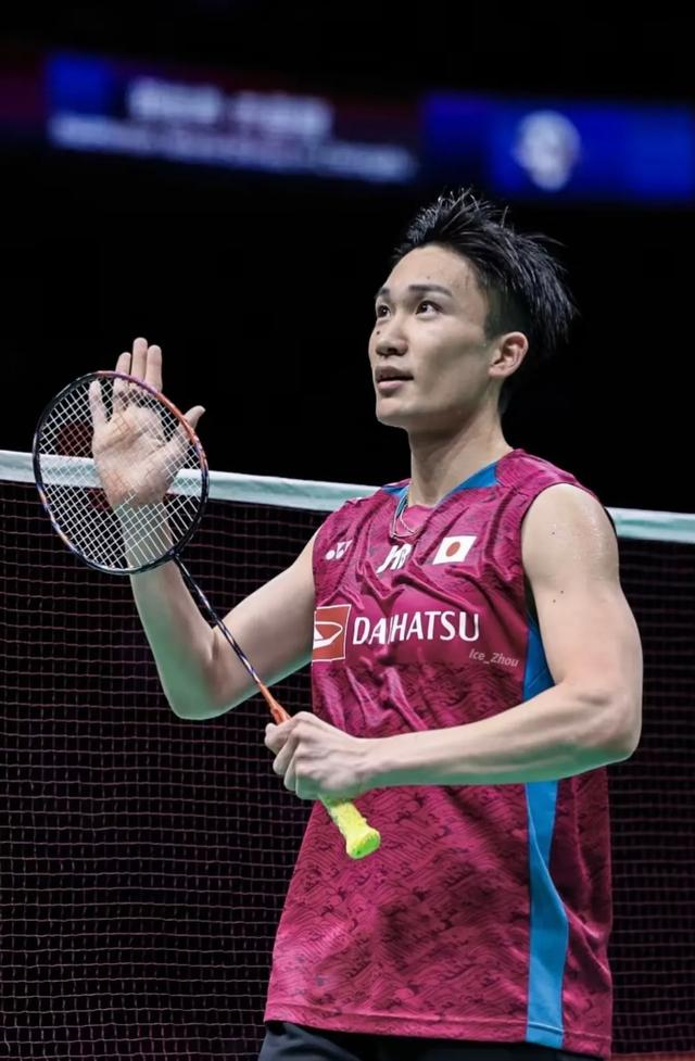 法国羽毛球队险胜英格兰羽毛球队,桃田贤斗高光表现的简单介绍 法国羽毛球队险胜英格兰羽毛球队,桃田贤斗高光表现的简单介绍